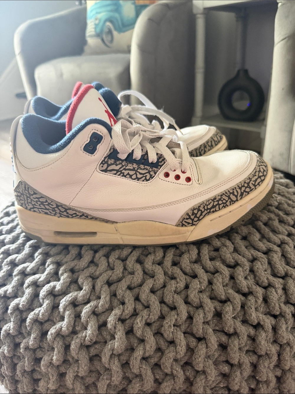 Jordan 3 (2016) Men’s Size 9.5